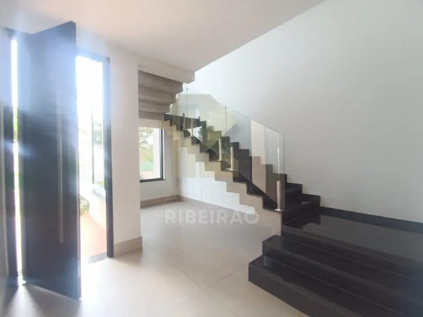 Foto 2 de Casa com 3 quartos para alugar, 364m2 em Ribeirao Preto - SP