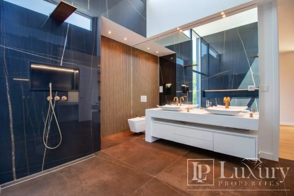 Apartamento com 4 quartos à venda, 287m2 em Vila Nova Conceição, São Paulo - SP - imagem 3 Foto 3 de Apartamento com 4 quartos à venda, 287m2 em Vila Nova Conceição, São Paulo - SP