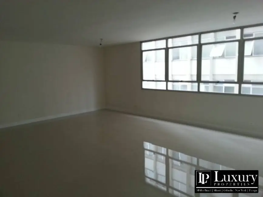 Apartamento com 4 quartos à venda, 170m2 em Higienópolis, São Paulo - SP - imagem 1 Foto 1 de Apartamento com 4 quartos à venda, 170m2 em Higienópolis, São Paulo - SP