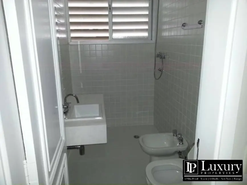 Apartamento com 4 quartos à venda, 170m2 em Higienópolis, São Paulo - SP - imagem 6 Foto 6 de Apartamento com 4 quartos à venda, 170m2 em Higienópolis, São Paulo - SP