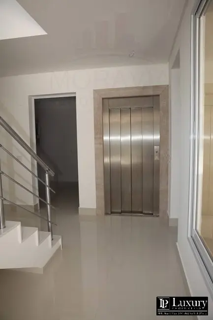 Foto 3 de Casa de Condomínio com 5 quartos à venda, 980m2 em Santana De Parnaiba - SP