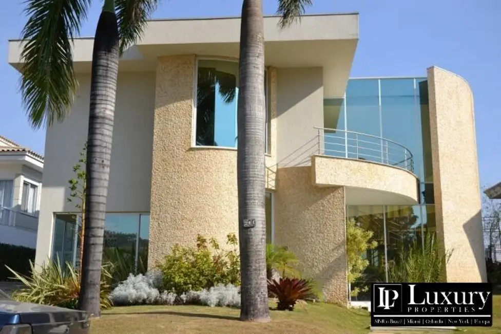 Casa de Condomínio com 5 quartos à venda, 1080m2 em Santana De Parnaiba - SP - imagem 1 Foto 1 de Casa de Condomínio com 5 quartos à venda, 1080m2 em Santana De Parnaiba - SP