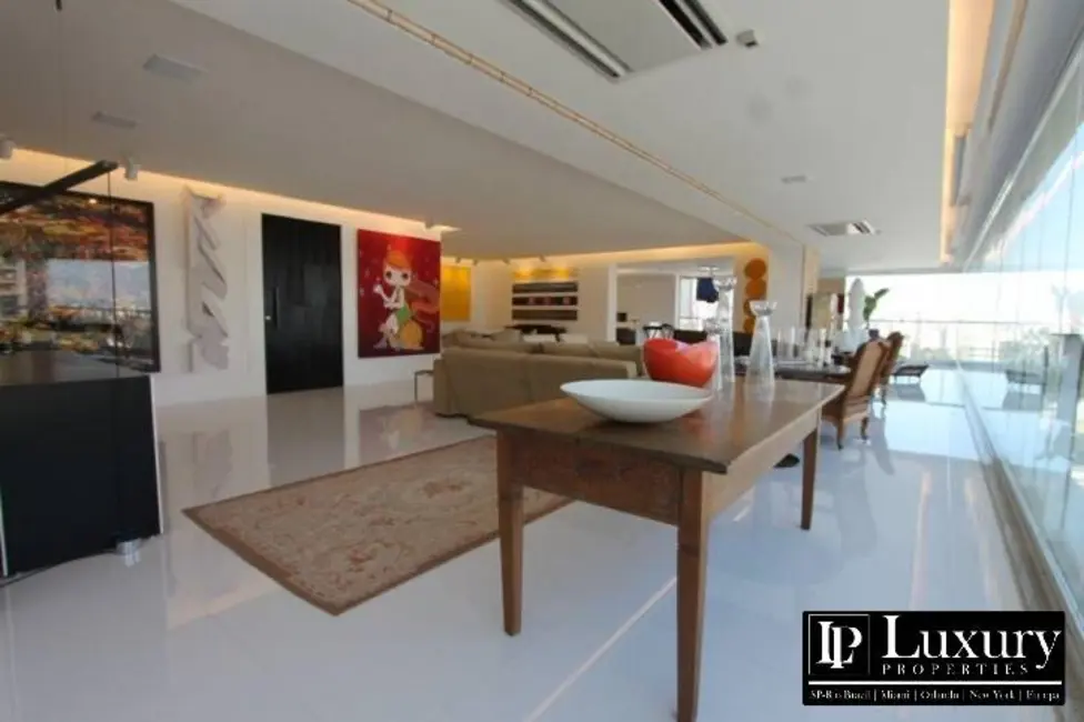 Foto 4 de Apartamento com 3 quartos à venda, 407m2 em Ibirapuera, São Paulo - SP