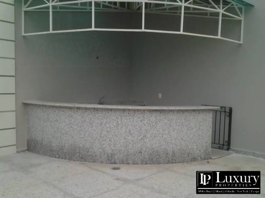 Foto 5 de Casa com 8 quartos à venda e para alugar, 2900m2 em Santana De Parnaiba - SP