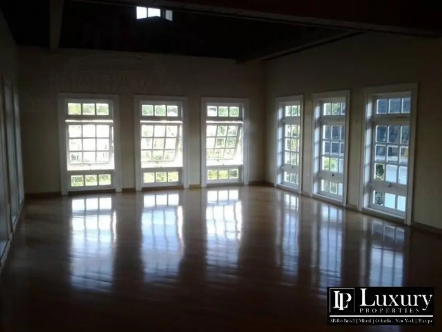 Foto 7 de Casa com 8 quartos à venda e para alugar, 2900m2 em Santana De Parnaiba - SP