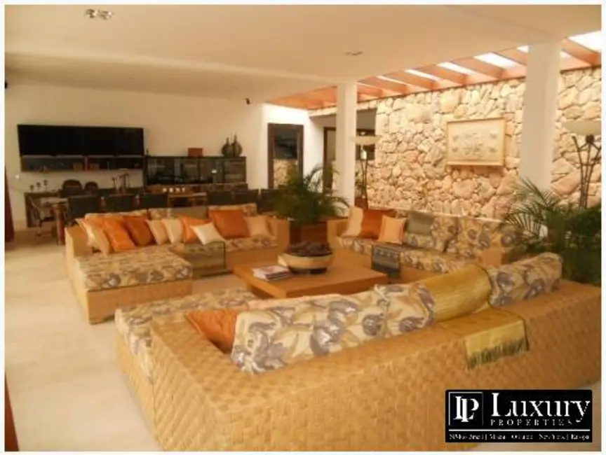 Casa de Condomínio com 8 quartos à venda e para alugar, 6000m2 em Braganca Paulista - SP - imagem 8 Foto 8 de Casa de Condomínio com 8 quartos à venda e para alugar, 6000m2 em Braganca Paulista - SP