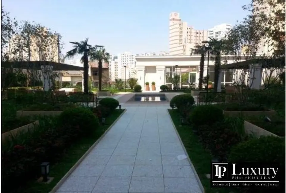 Apartamento com 4 quartos à venda, 250m2 em Aclimação, São Paulo - SP - imagem 4 Foto 4 de Apartamento com 4 quartos à venda, 250m2 em Aclimação, São Paulo - SP