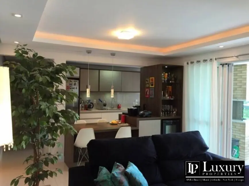 Apartamento com 2 quartos para alugar, 99m2 em Itacorubi, Florianopolis - SC - imagem 1 Foto 1 de Apartamento com 2 quartos para alugar, 99m2 em Itacorubi, Florianopolis - SC