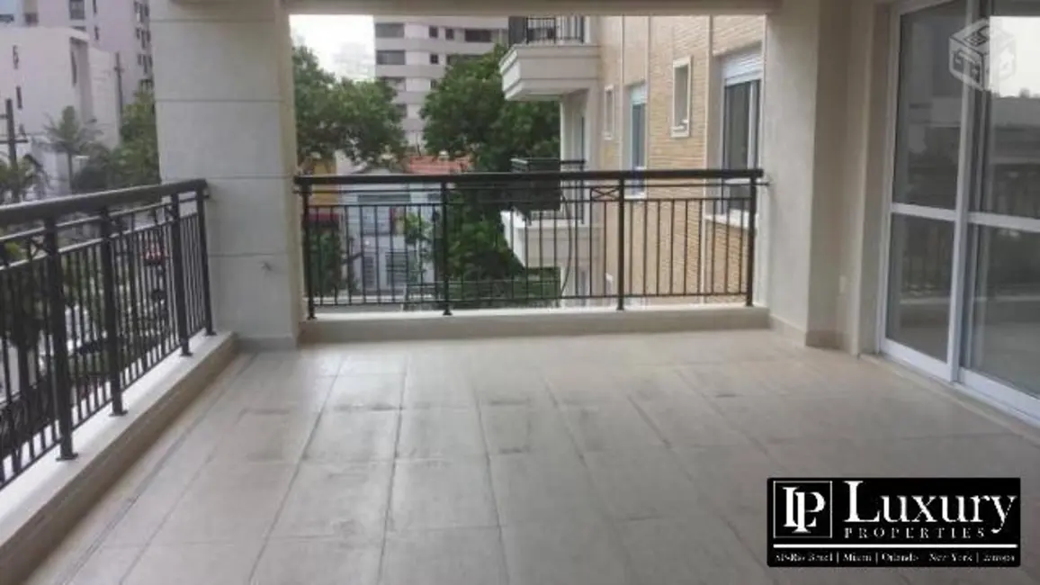 Apartamento com 4 quartos à venda e para alugar, 306m2 em Moema, São Paulo - SP - imagem 4 Foto 4 de Apartamento com 4 quartos à venda e para alugar, 306m2 em Moema, São Paulo - SP