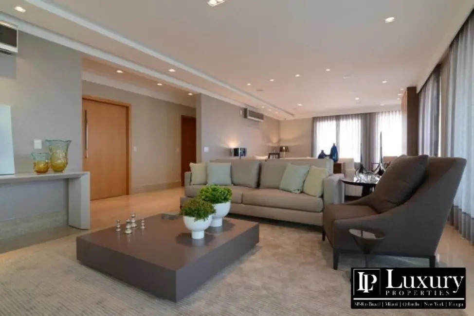 Foto 9 de Apartamento com 5 quartos à venda, 425m2 em São Paulo - SP