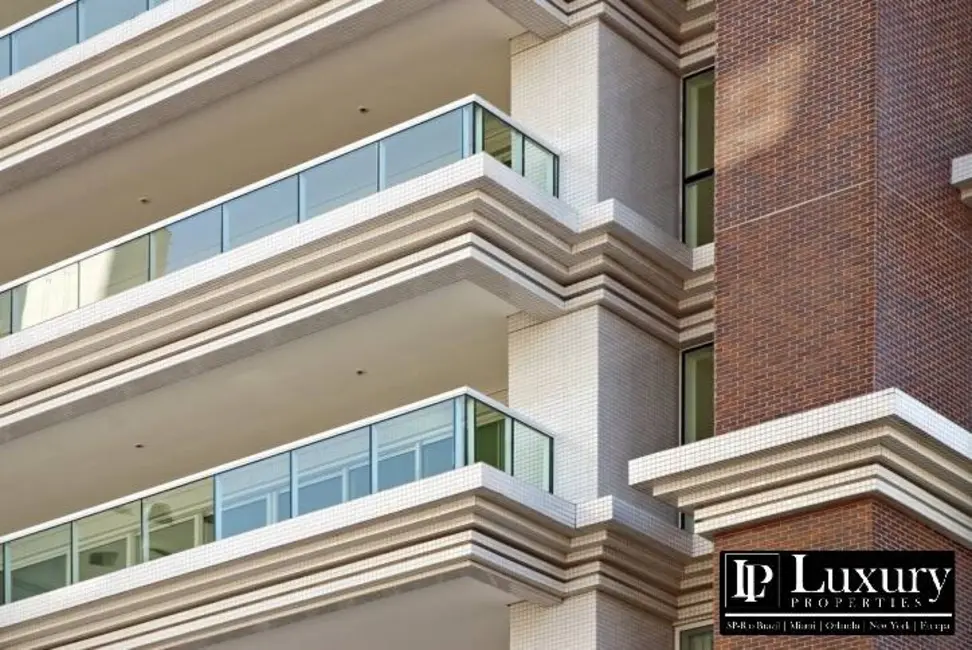 Foto 3 de Apartamento com 5 quartos à venda, 425m2 em São Paulo - SP