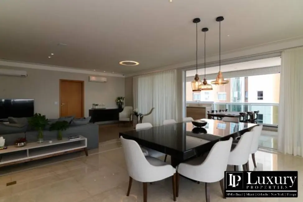 Apartamento com 4 quartos à venda, 335m2 em Jardim Anália Franco, São Paulo - SP - imagem 5 Foto 5 de Apartamento com 4 quartos à venda, 335m2 em Jardim Anália Franco, São Paulo - SP