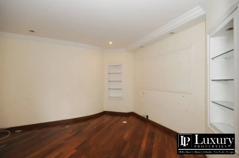 Foto 5 de Apartamento com 3 quartos à venda, 249m2 em São Paulo - SP