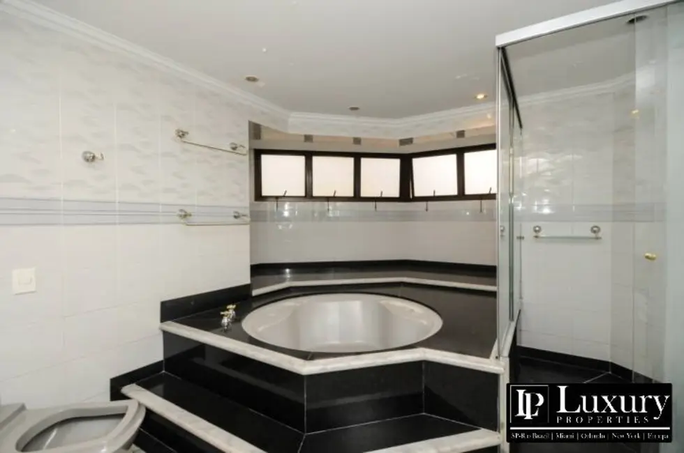 Foto 7 de Apartamento com 3 quartos à venda, 249m2 em São Paulo - SP