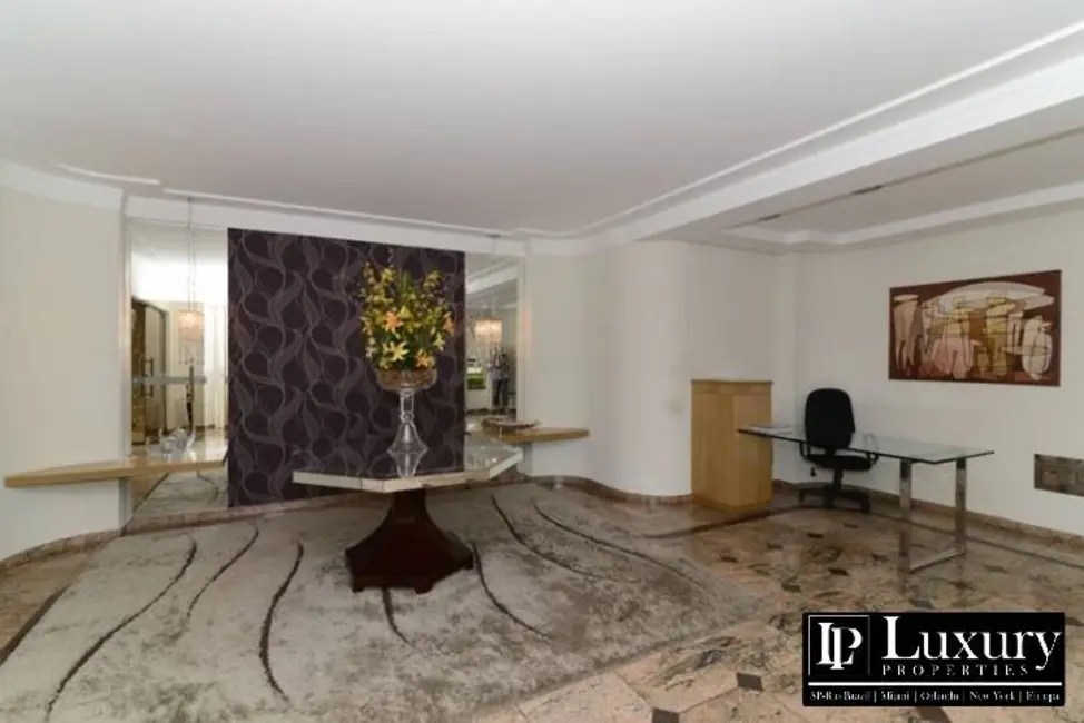 Foto 4 de Apartamento com 4 quartos à venda, 315m2 em Tatuapé, São Paulo - SP