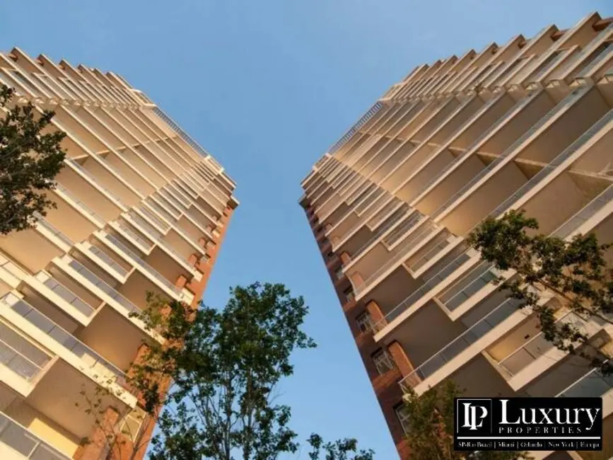 Foto 4 de Apartamento com 4 quartos à venda e para alugar, 325m2 em Alto de Pinheiros, São Paulo - SP