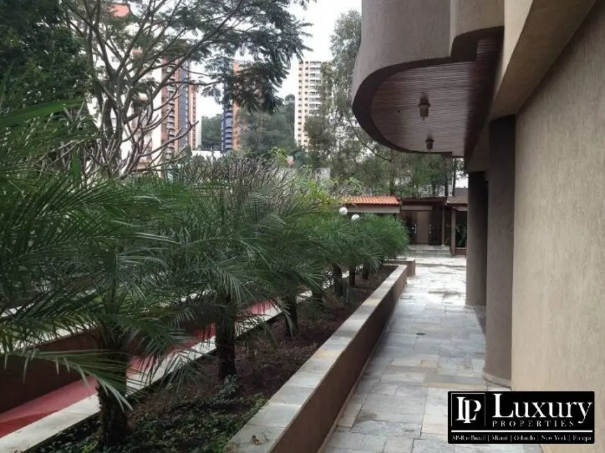 Foto 2 de Apartamento com 4 quartos à venda, 264m2 em São Paulo - SP