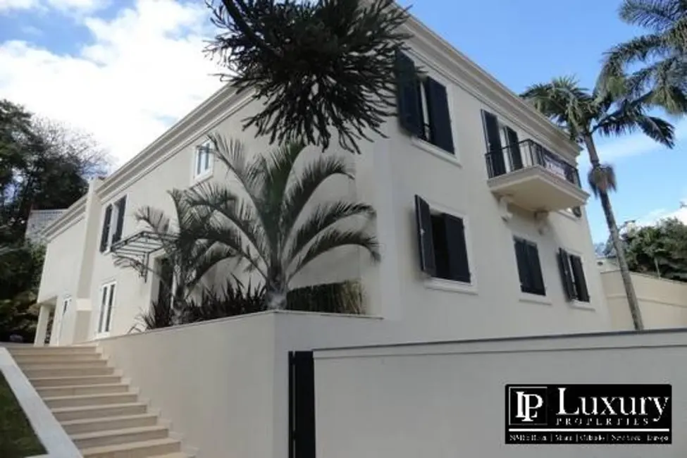 Casa com 4 quartos à venda, 840m2 em Cidade Jardim, São Paulo - SP - imagem 1 Foto 1 de Casa com 4 quartos à venda, 840m2 em Cidade Jardim, São Paulo - SP