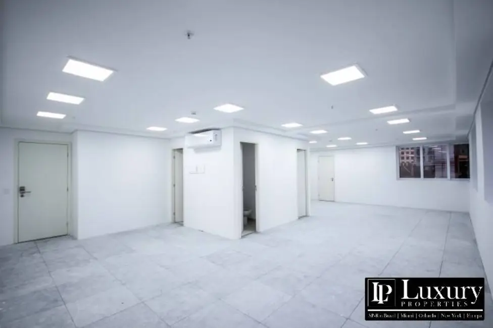 Foto 1 de Sala Comercial à venda e para alugar, 36m2 em Brooklin Novo, São Paulo - SP