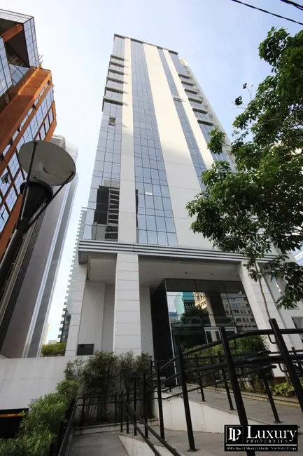 Foto 1 de Sala Comercial à venda e para alugar, 36m2 em Brooklin Novo, São Paulo - SP