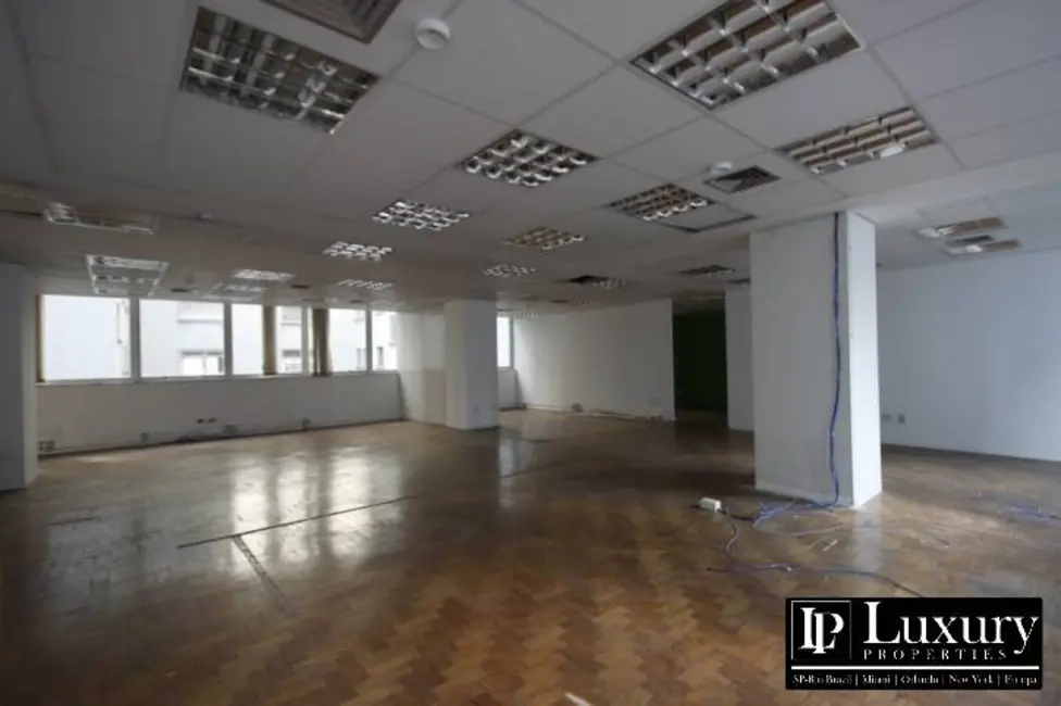 Foto 3 de Sala Comercial para alugar, 360m2 em República, São Paulo - SP