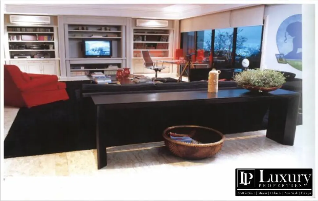 Foto 3 de Cobertura com 6 quartos à venda, 940m2 em Real Parque, São Paulo - SP