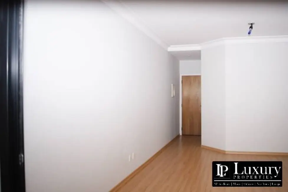 Apartamento com 3 quartos para alugar, 86m2 em Barueri - SP - imagem 3 Foto 3 de Apartamento com 3 quartos para alugar, 86m2 em Barueri - SP