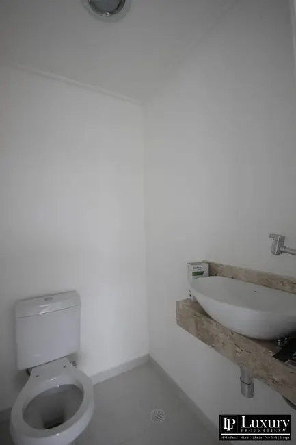 Sala Comercial para alugar, 36m2 em Jabaquara, São Paulo - SP - imagem 9 Foto 9 de Sala Comercial para alugar, 36m2 em Jabaquara, São Paulo - SP