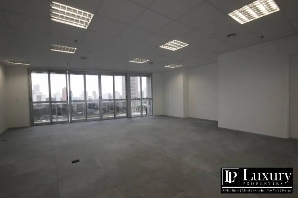 Foto 2 de Sala Comercial para alugar, 69m2 em Vila Cordeiro, São Paulo - SP