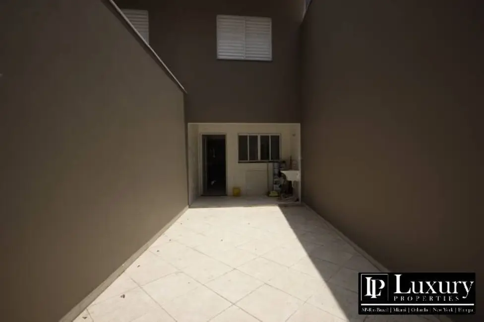 Foto 8 de Casa com 2 quartos à venda, 200m2 em Chácara Inglesa, São Paulo - SP