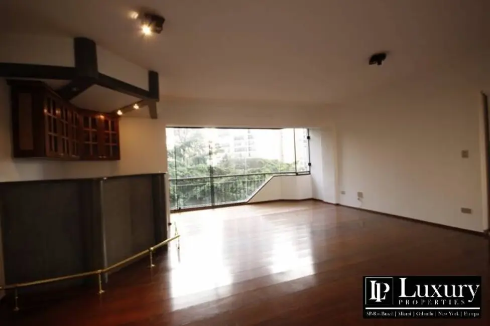 Foto 7 de Apartamento com 4 quartos à venda, 218m2 em Campo Belo, São Paulo - SP