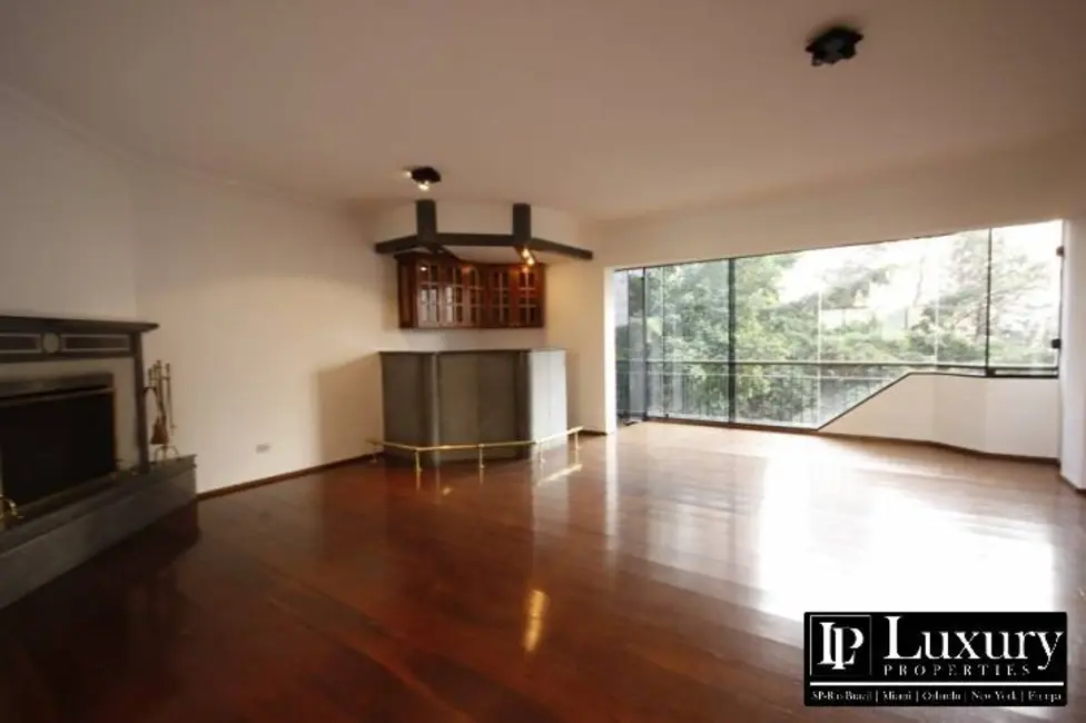 Foto 4 de Apartamento com 4 quartos à venda, 218m2 em Campo Belo, São Paulo - SP