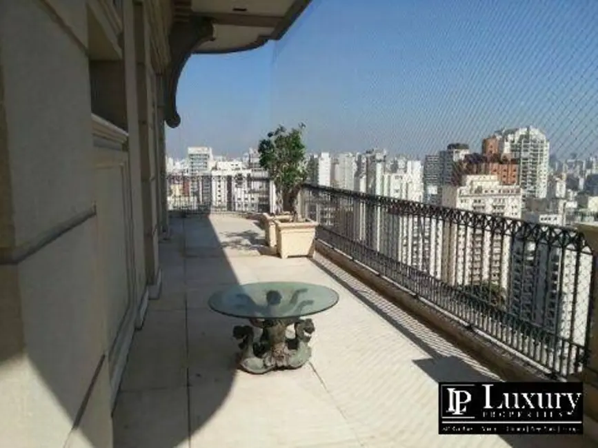 Cobertura com 4 quartos à venda, 822m2 em Vila Nova Conceição, São Paulo - SP - imagem 6 Foto 6 de Cobertura com 4 quartos à venda, 822m2 em Vila Nova Conceição, São Paulo - SP