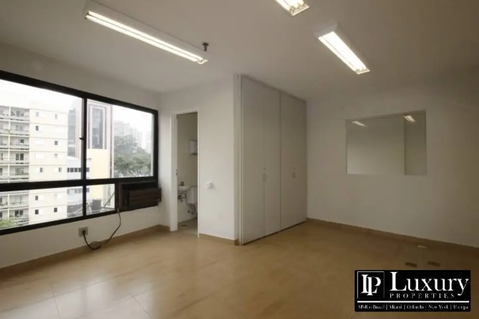 Foto 1 de Sala Comercial à venda, 55m2 em Morumbi, São Paulo - SP