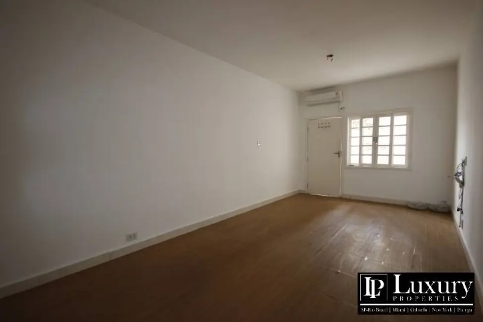 Foto 1 de Sala Comercial à venda e para alugar, 27m2 em Vila Olímpia, São Paulo - SP