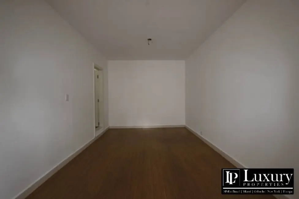 Sala Comercial à venda e para alugar, 27m2 em Vila Olímpia, São Paulo - SP - imagem 5 Foto 5 de Sala Comercial à venda e para alugar, 27m2 em Vila Olímpia, São Paulo - SP
