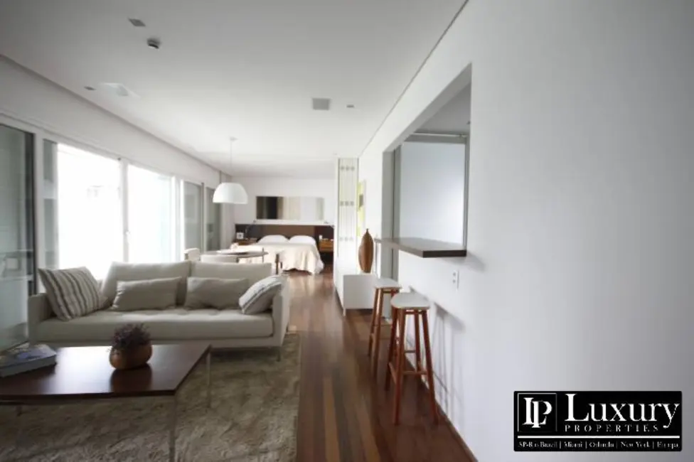 Foto 5 de Apartamento com 1 quarto para alugar, 90m2 em Vila Olímpia, São Paulo - SP