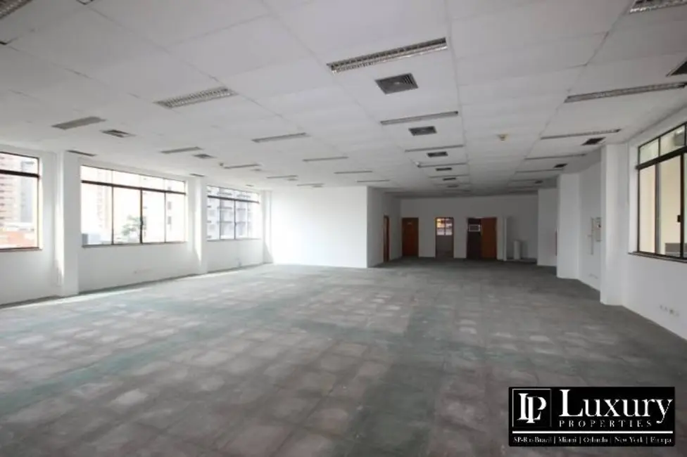 Foto 3 de Sala Comercial para alugar, 1700m2 em Centro, Osasco - SP