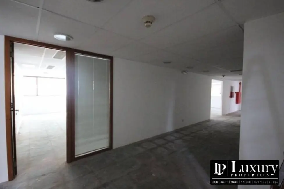 Foto 8 de Sala Comercial para alugar, 1700m2 em Centro, Osasco - SP