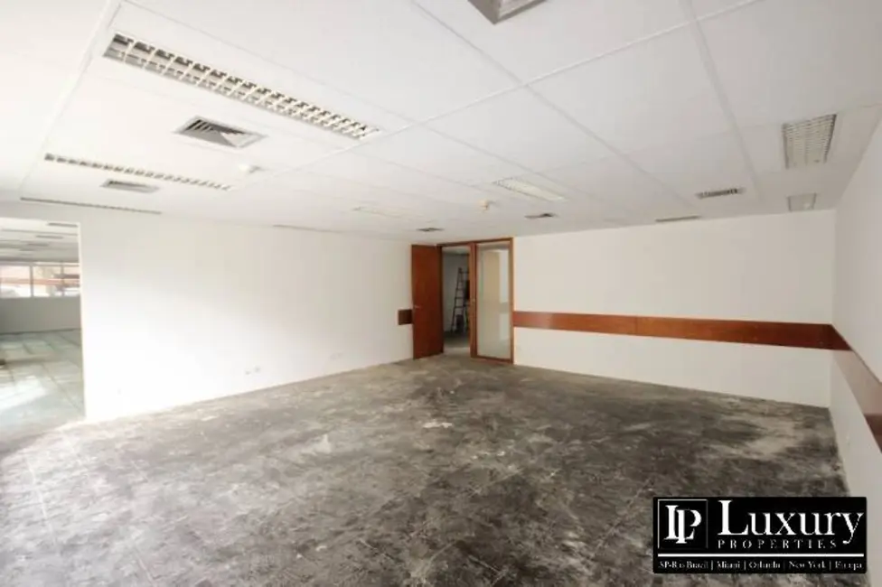 Foto 57 de Sala Comercial para alugar, 1700m2 em Centro, Osasco - SP