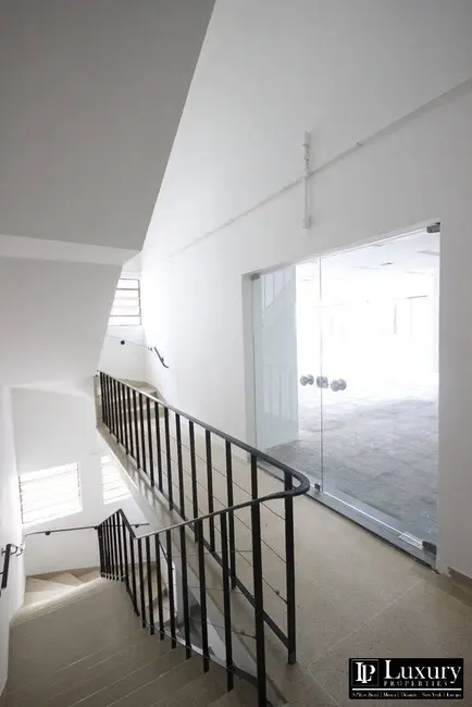 Foto 79 de Sala Comercial para alugar, 1700m2 em Centro, Osasco - SP