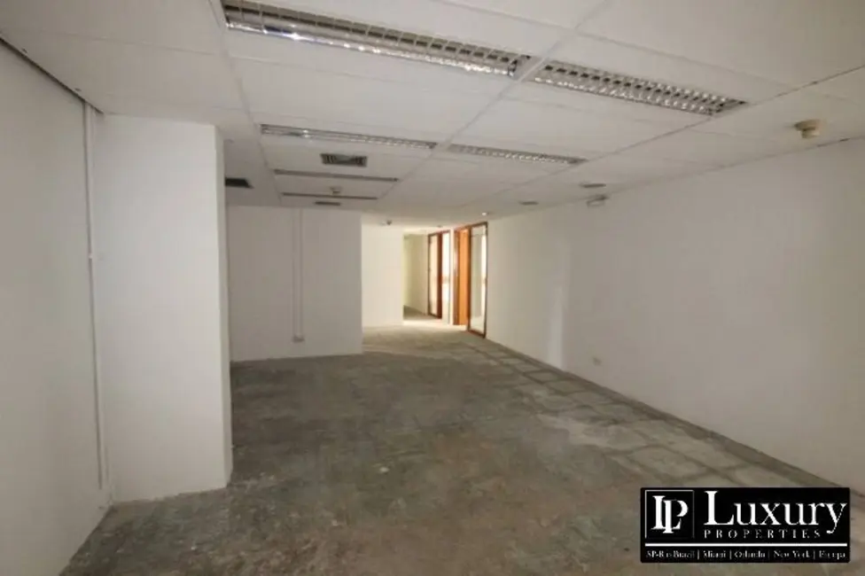 Foto 76 de Sala Comercial para alugar, 1700m2 em Centro, Osasco - SP