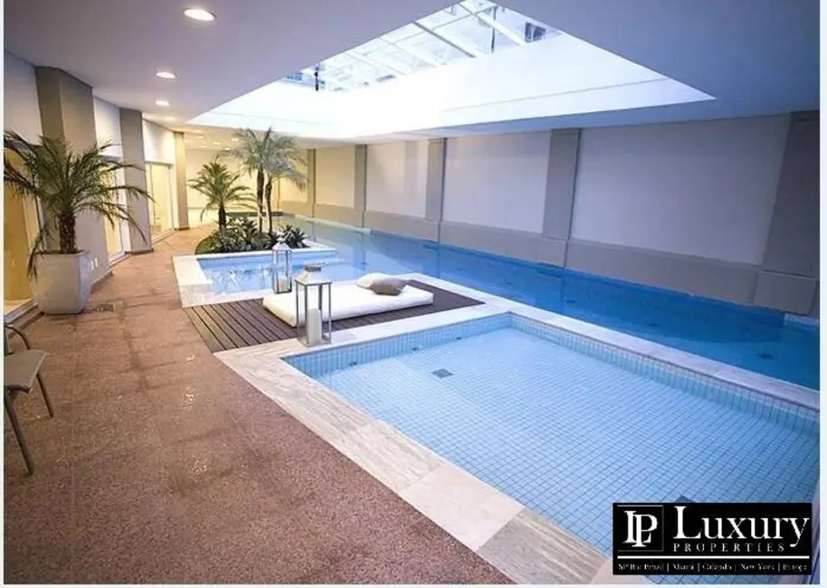 Foto 5 de Apartamento com 4 quartos para alugar, 288m2 em Vila Nova Conceição, São Paulo - SP