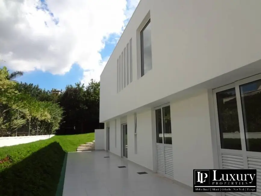 Casa de Condomínio com 5 quartos à venda e para alugar, 1188m2 em Morumbi, São Paulo - SP - imagem 3 Foto 3 de Casa de Condomínio com 5 quartos à venda e para alugar, 1188m2 em Morumbi, São Paulo - SP