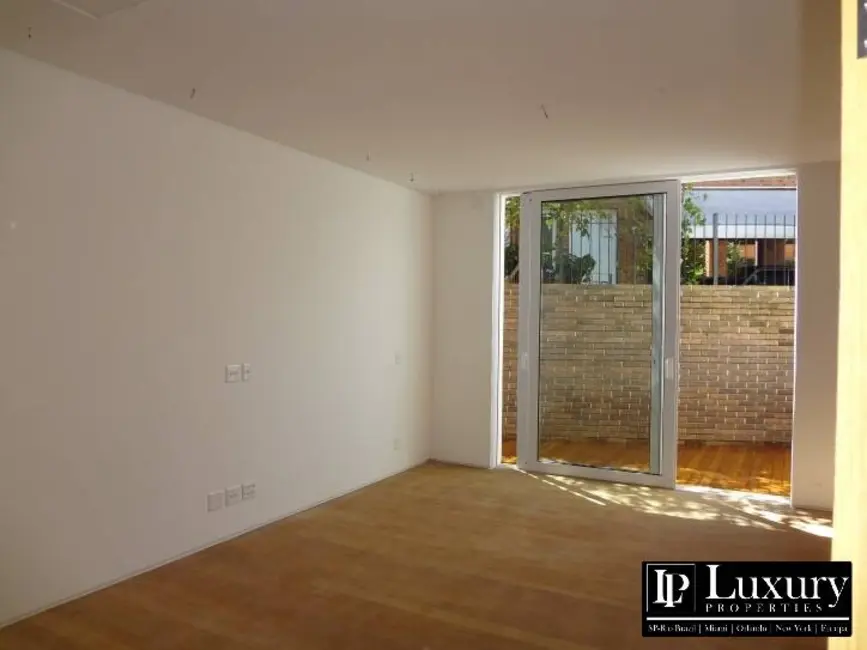 Casa de Condomínio com 5 quartos à venda e para alugar, 1188m2 em Morumbi, São Paulo - SP - imagem 9 Foto 9 de Casa de Condomínio com 5 quartos à venda e para alugar, 1188m2 em Morumbi, São Paulo - SP