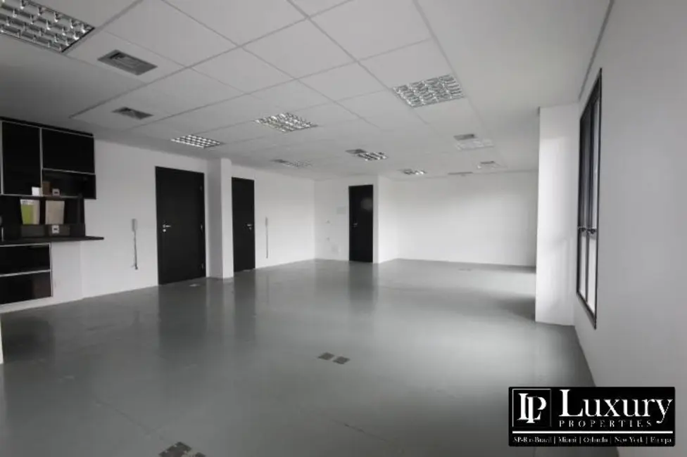 Sala Comercial para alugar, 150m2 em Vila Leopoldina, São Paulo - SP - imagem 3 Foto 3 de Sala Comercial para alugar, 150m2 em Vila Leopoldina, São Paulo - SP