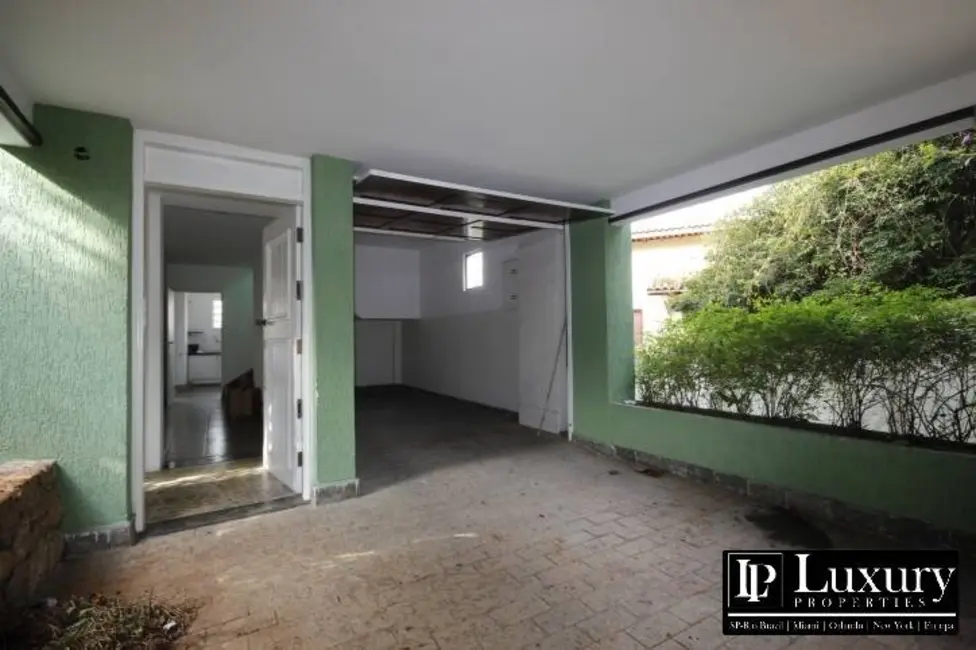 Foto 9 de Casa com 3 quartos à venda, 380m2 em Pacaembu, São Paulo - SP