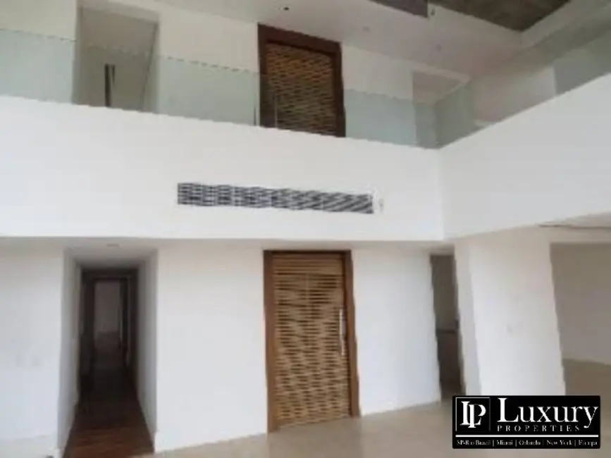 Cobertura com 4 quartos à venda, 528m2 em Vila Nova Conceição, São Paulo - SP - imagem 9 Foto 9 de Cobertura com 4 quartos à venda, 528m2 em Vila Nova Conceição, São Paulo - SP