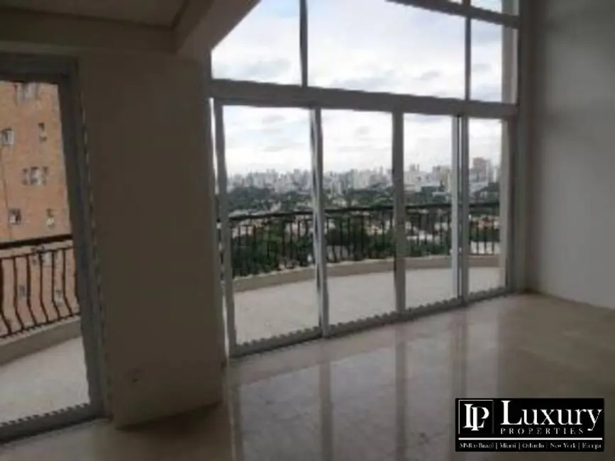 Cobertura com 4 quartos à venda, 528m2 em Vila Nova Conceição, São Paulo - SP - imagem 6 Foto 6 de Cobertura com 4 quartos à venda, 528m2 em Vila Nova Conceição, São Paulo - SP