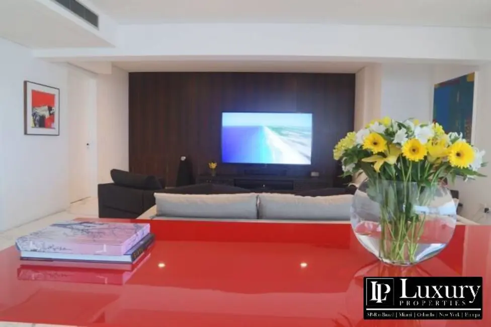 Apartamento com 4 quartos à venda e para alugar, 470m2 em Vila Nova Conceição, São Paulo - SP - imagem 5 Foto 5 de Apartamento com 4 quartos à venda e para alugar, 470m2 em Vila Nova Conceição, São Paulo - SP